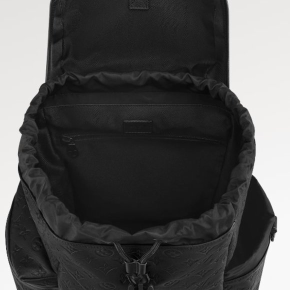 AUTHENTIC LOUIS VUITTON BACKPACK - Picture 3 of 8